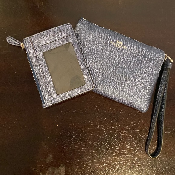 Coach wristlet and card case set - Picture 2 of 3
